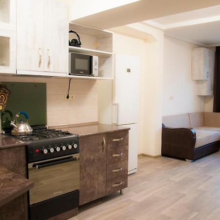 Downtown Yerevan Apartment ภายนอก รูปภาพ
